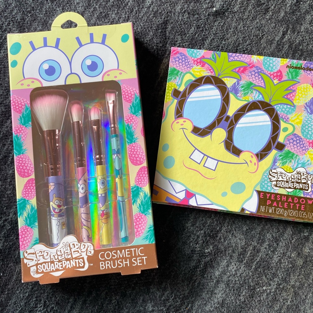 SpongeBob SquarePants Glitter Makeup Brush Set and Palette - Multicolor